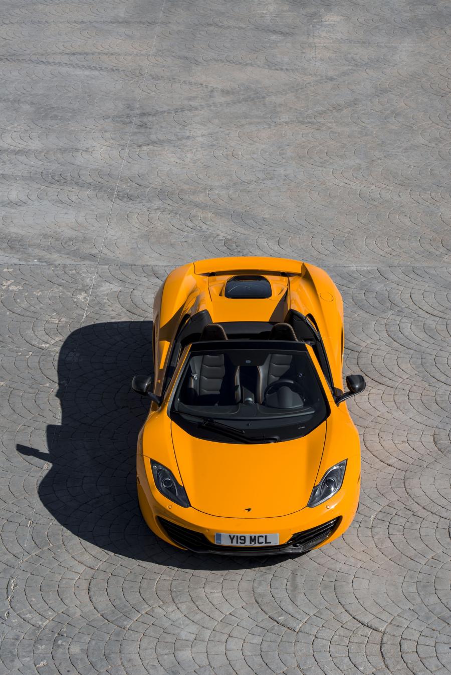  McLaren MP4-12C Spyder 2012 года  (фото 32 из 270)